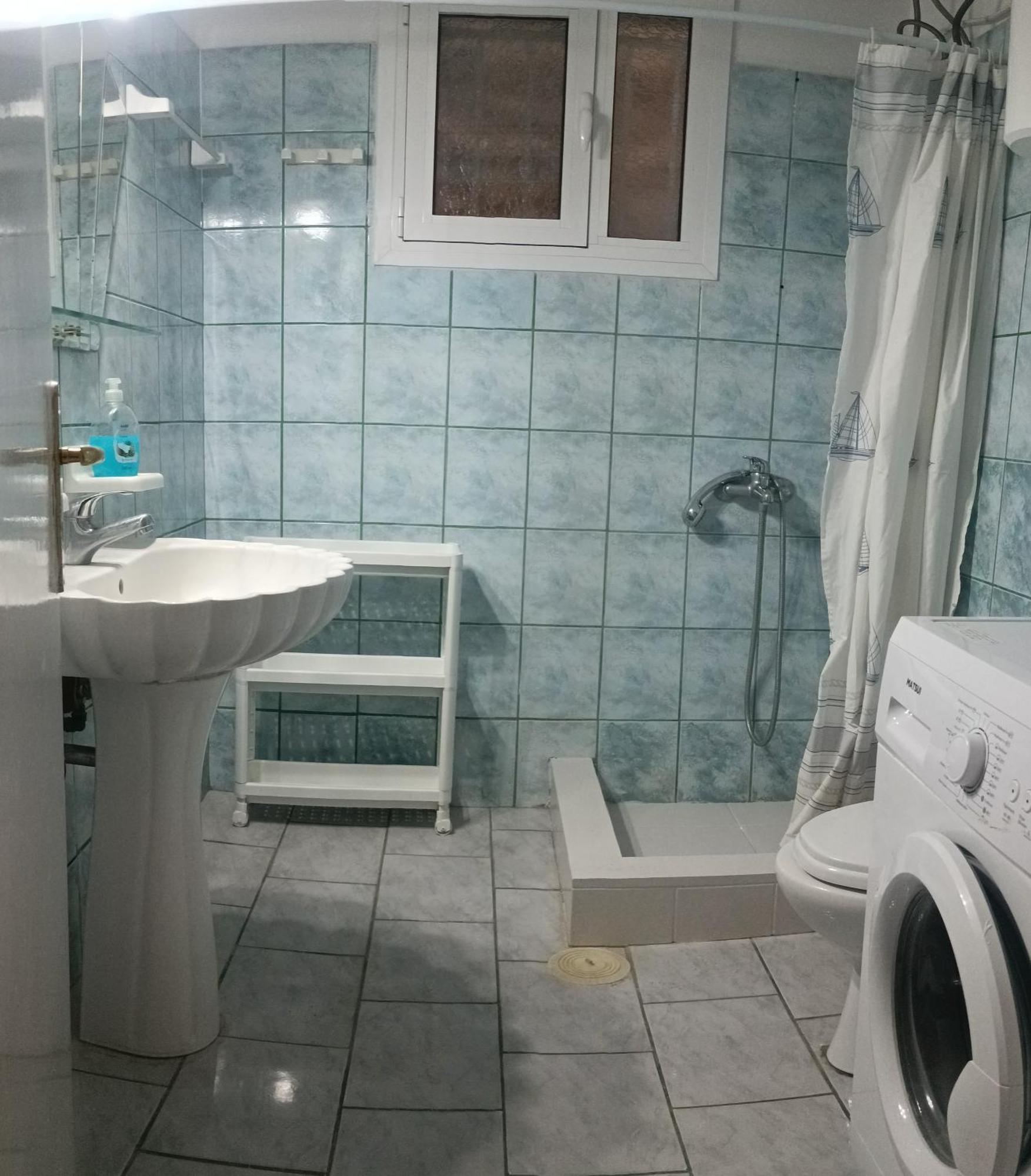 شقة House Next To The Sea Side ديرفينيون المظهر الخارجي الصورة